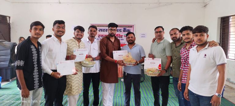 युवाओं ने किया रक्त दान का आयोजन ,युवा नेता तुषार सिंह राजपूत के नेतृत्व में 52 लोगो ने किया रक्तदान