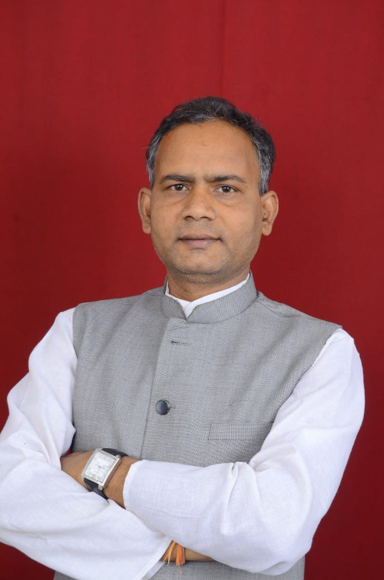 दुष्कर्म के आरोपी, भू-माफिया को भाजपा नेताओं का संरक्षण, पीड़ित हो रही है प्रताड़ित- सुरेन्द्र वर्मा
