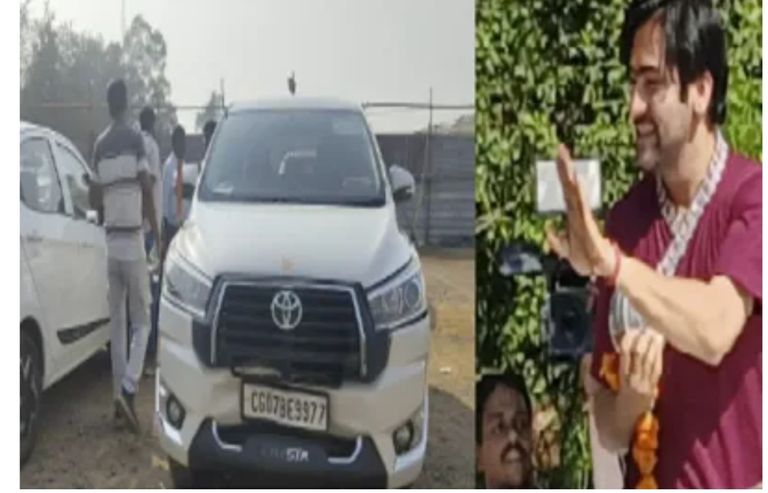 पंडित धीरेंद्र कृष्ण शास्त्री के काफिले की कई गाड़ियां दुर्घटनाग्रस्त, इधर कथास्थल में युवती ने की नस काटने की कोशिश