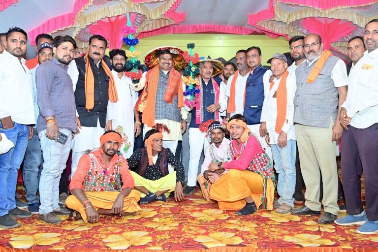 दुर्ग जिला पंचायत उपाध्यक्ष पवन शर्मा का धुमधाम से मनाया जन्मदिन कार्यक्रम