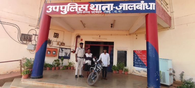 जालबांधा किराना दुकान चोरी मामले में दो आरोपी गिरफ्तार, भेजे गए जेल