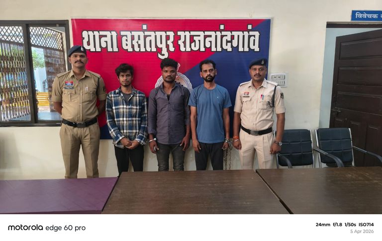 Major Theft Case Solved in Rajnandgaon : हैदराबाद से आरोपी गिरफ्तार, 5 लाख की संपत्ति बरामद