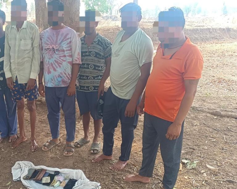 52 परी के आशिको को KCG Police ने धर दबोचा