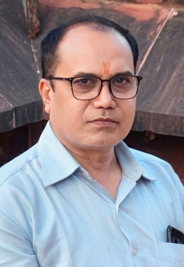 अवैध प्लाटिंग के बाद अवैध रिसार्टों को भी जमीनदोज करे प्रशासन- रूपेश दुबे