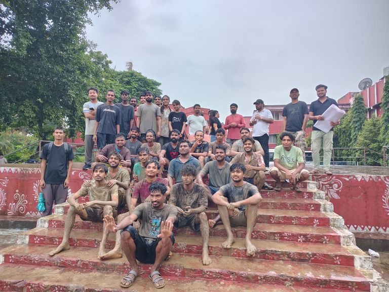 खैरागढ़ विश्वविद्यालय में तीन दिवसीय खेल महोत्सव का समापन