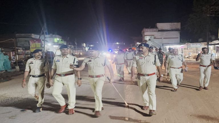 गंडई-नर्मदा में एक्शन मोड में पुलिस, असामाजिक तत्वों पर कसा शिकंजा