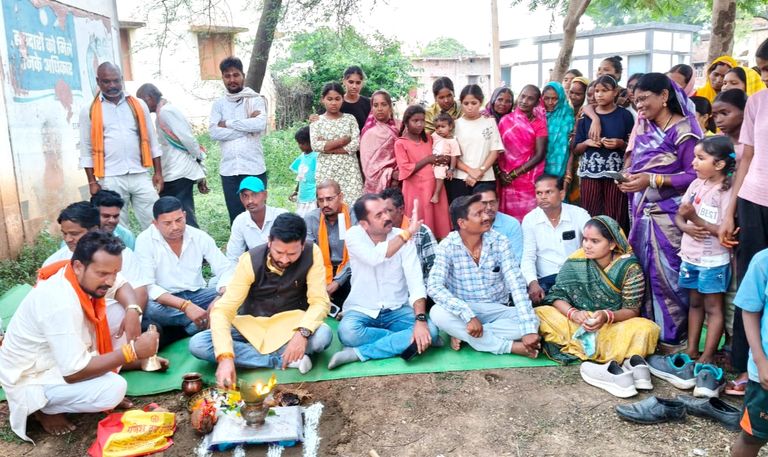 खैरागढ़. 12.5 लाख के विकास कार्य गांवों को समर्पित, विक्रांत सिंह बोले—अंतिम व्यक्ति तक पहुंचे योजनाओं का लाभ