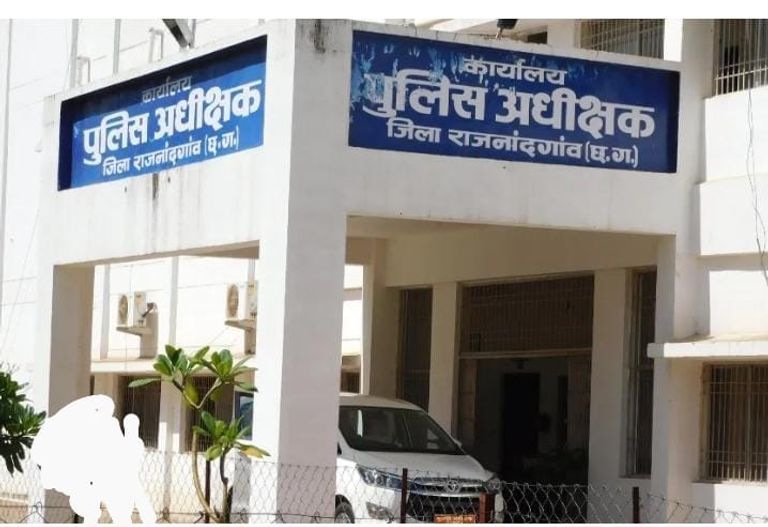 अब किराएदारों और बाहरी लोगों की जानकारी छिपाना पड़ेगा भारी! राजनांदगांव पुलिस का बड़ा सत्यापन अभियान समाधान ऐप पर देना होगा पूरा ब्योरा!